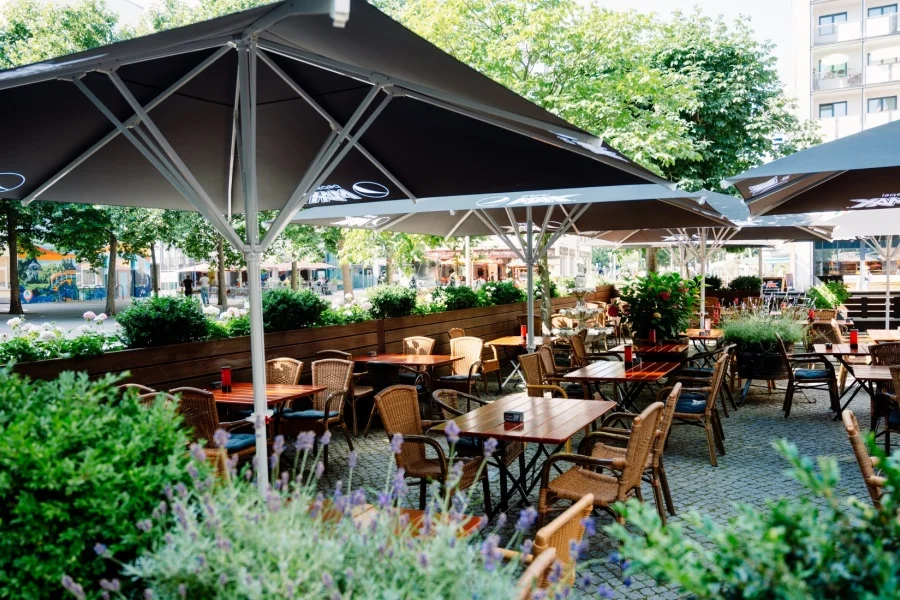 Au&szlig;enansicht La Piazza | Foto: IMG Sachsen-Anhalt, Felix Paulin