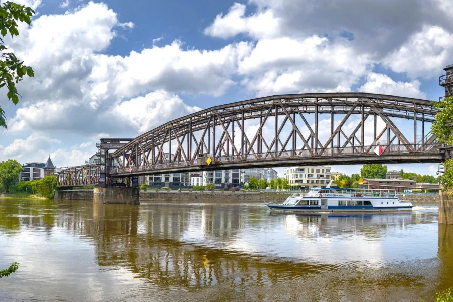 Stadtrundfahrt zu Land und zu Wasser | Foto: Weiße Flotte