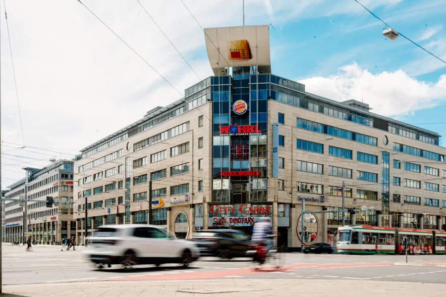 City Carr&eacute;