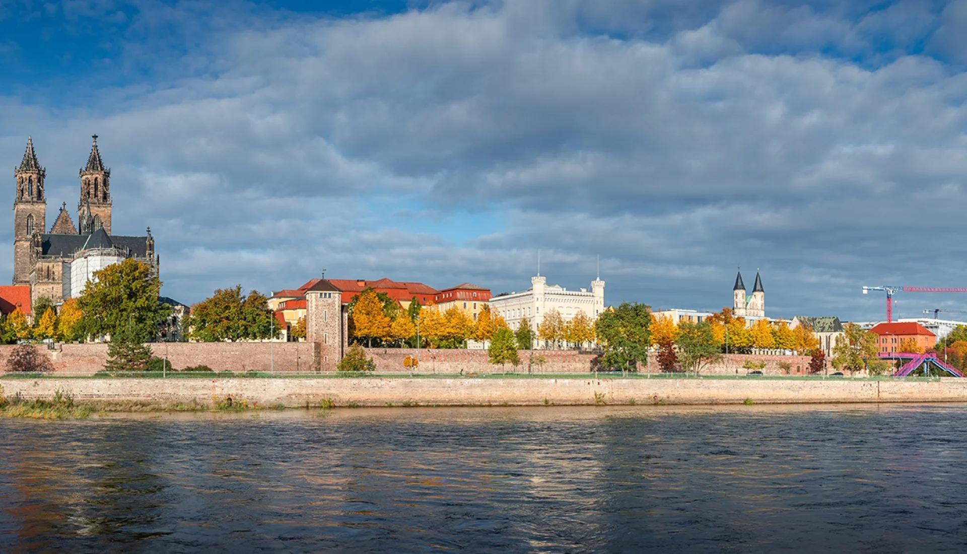 Entlang der Elbe