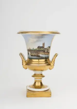 Ziervase mit Elbpanorama © Kulturhistorisches Museum Magdeburg. Charlen Christoph